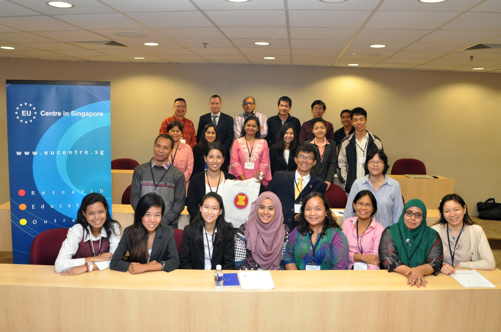 ASEAN Journalists training, Singapore, 2013